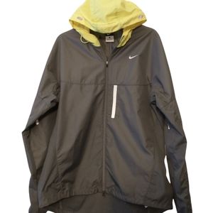 Nike Running Breathable Reflective Windbreaker Large